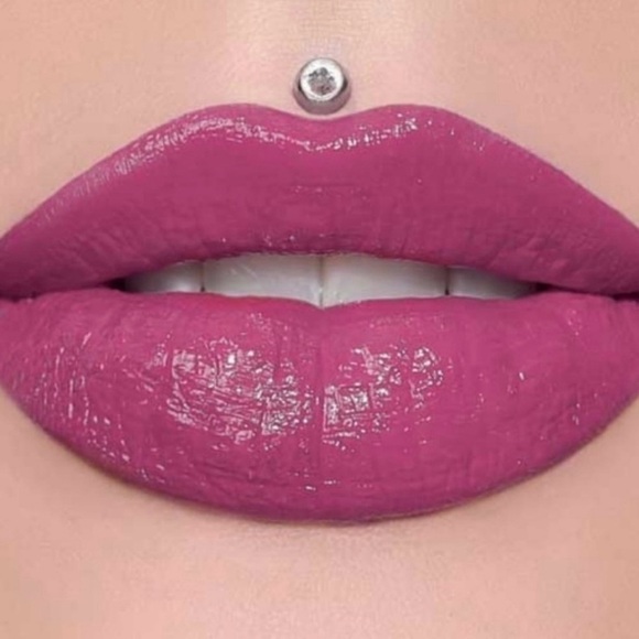 Jeffree Star Supreme Gloss-More Than Friends - Picture 1 of 3